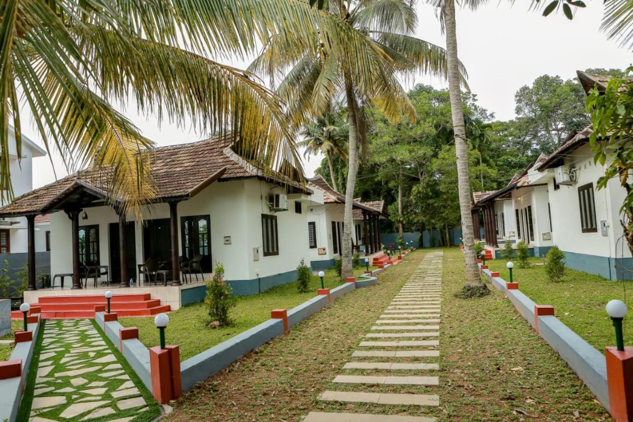 Winterfeel Venice Resort Alappuzha Buitenkant foto